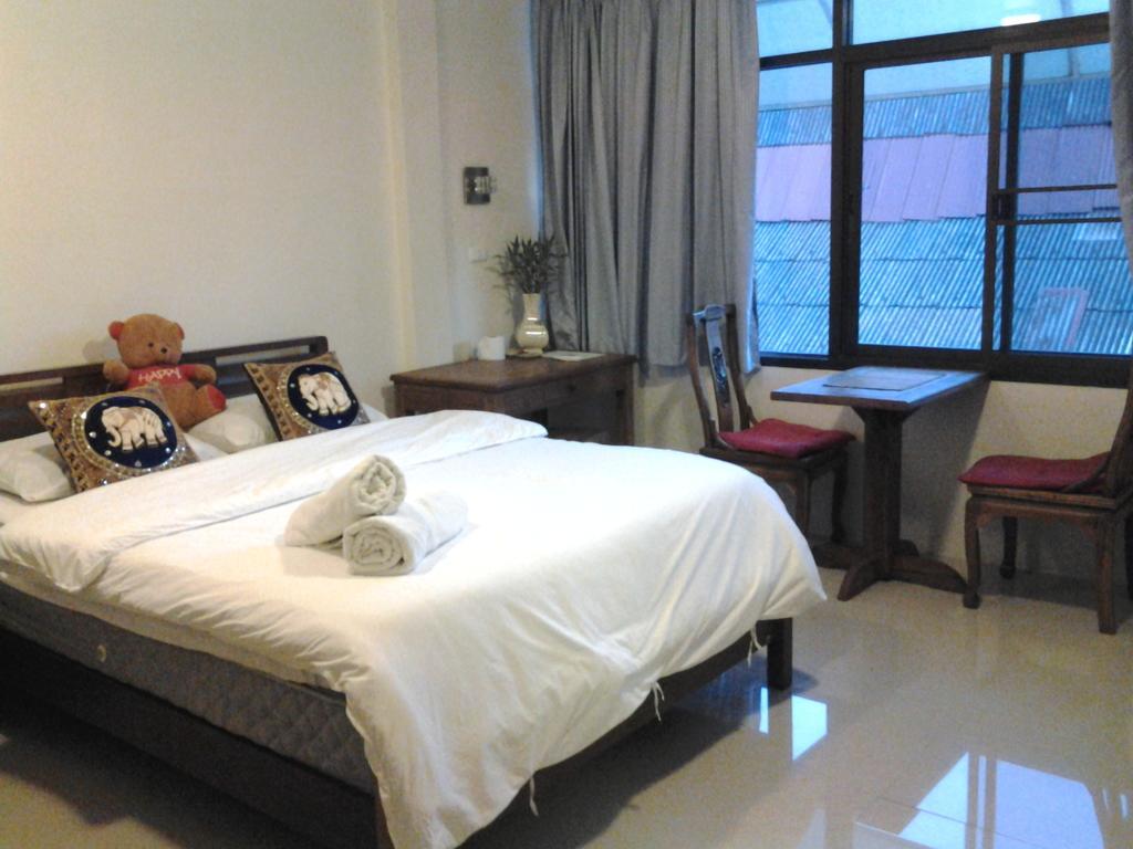 Hotel The California Chiang Mai Chambre photo