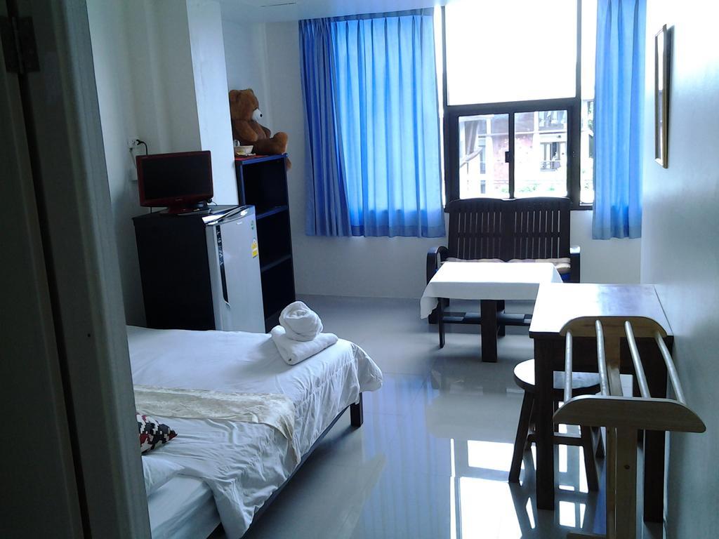 Hotel The California Chiang Mai Chambre photo