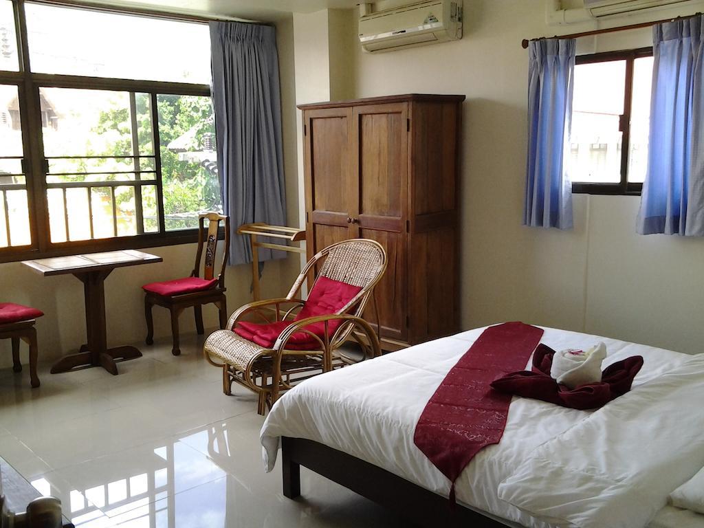 Hotel The California Chiang Mai Chambre photo
